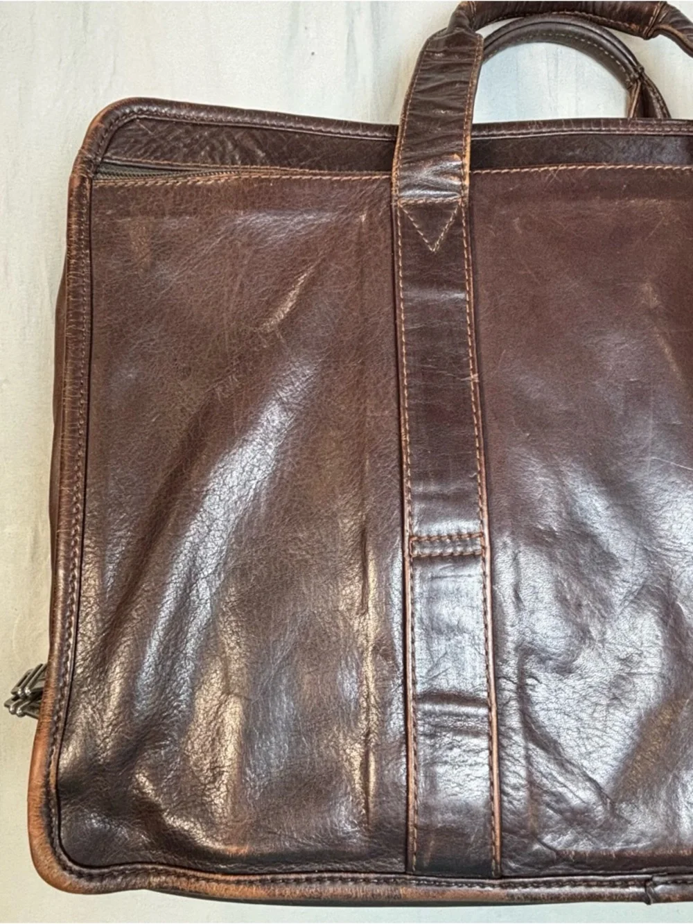 Vintage‎ Tumi Alpha Leather Laptop Briefcase Brown Distressed 17 Inch